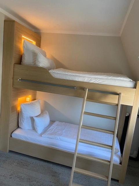 Hotel Muschelgrund Куксгафен Екстер'єр фото