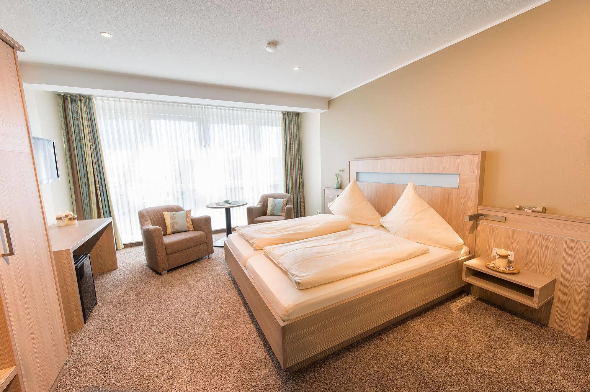 Hotel Muschelgrund Куксгафен Екстер'єр фото
